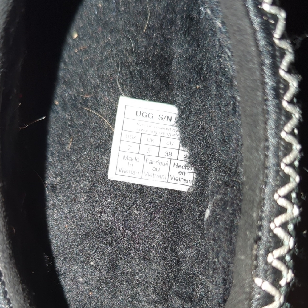 UGG Tasman Black Slippers - Picture 4 of 7